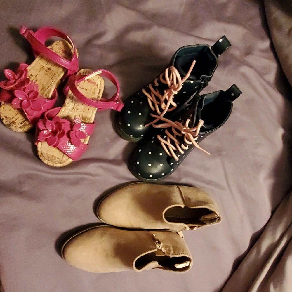 3 pairs of toddler girl shoes